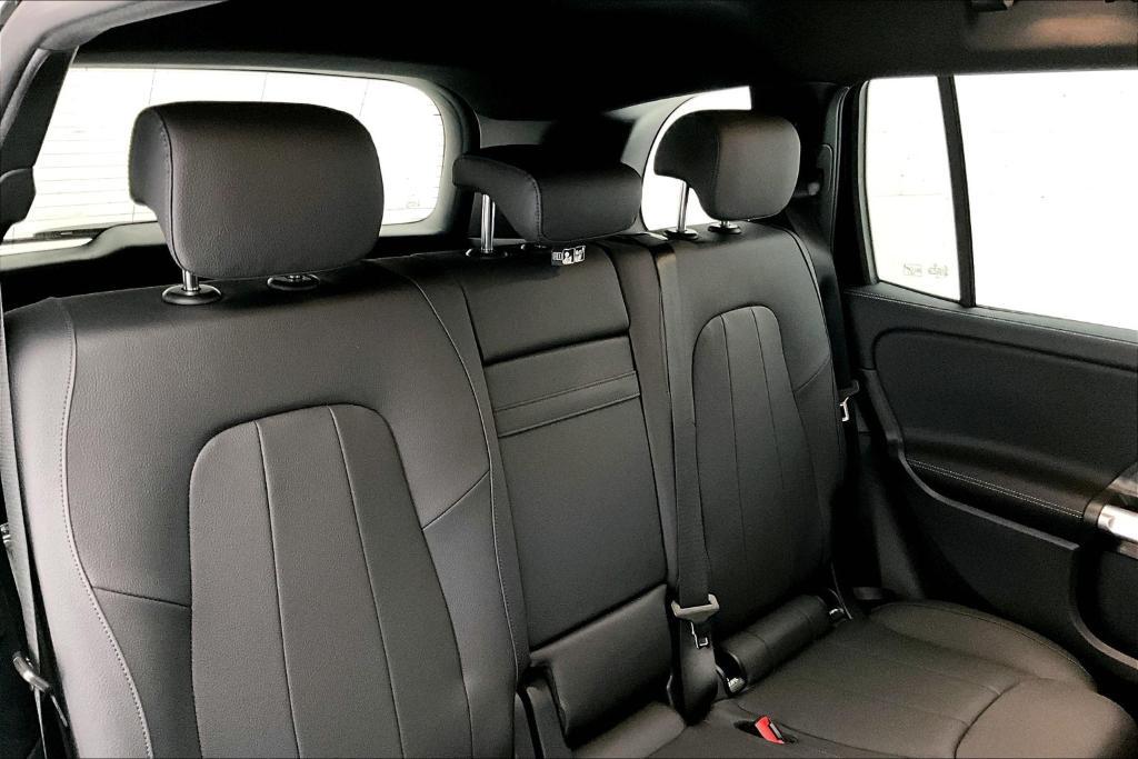 new 2025 Mercedes-Benz GLB 250 car, priced at $47,145