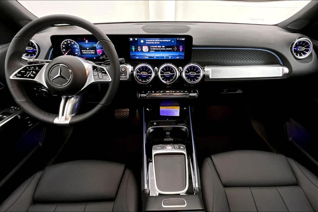 new 2025 Mercedes-Benz GLB 250 car, priced at $47,145