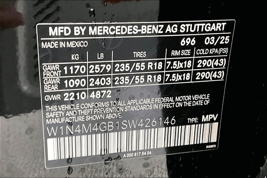 new 2025 Mercedes-Benz GLB 250 car, priced at $47,145