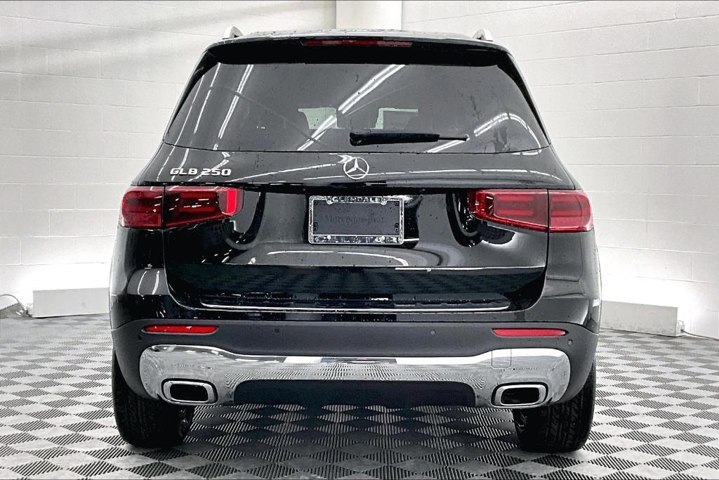 new 2025 Mercedes-Benz GLB 250 car, priced at $47,145