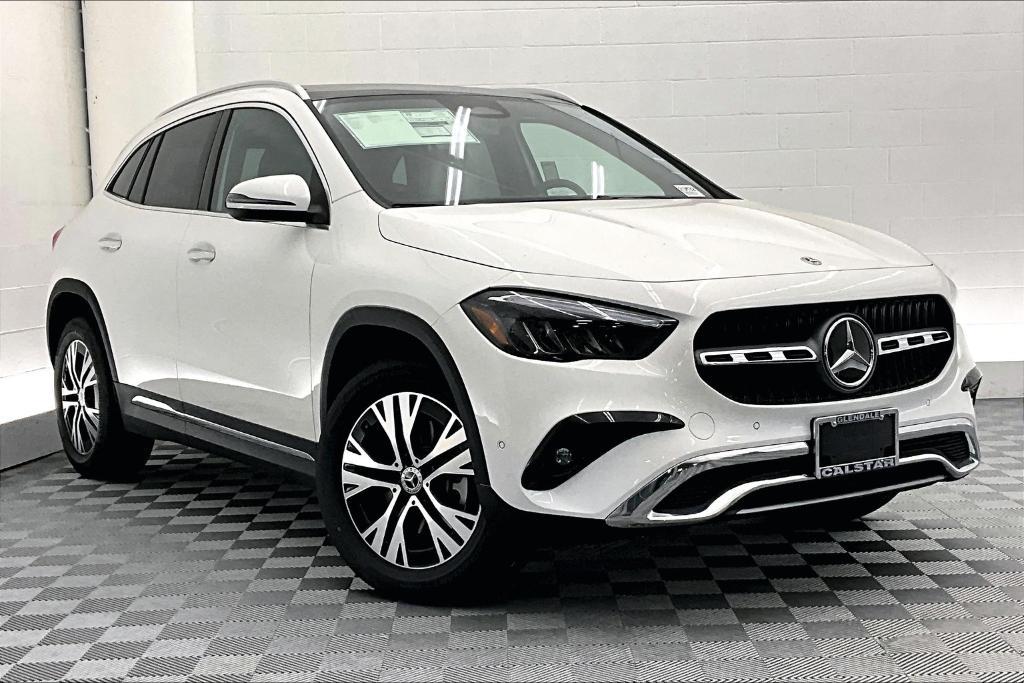 new 2025 Mercedes-Benz GLA 250 car, priced at $46,010