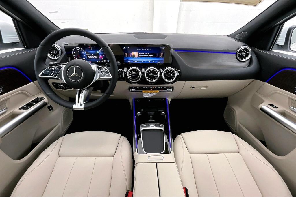 new 2025 Mercedes-Benz GLA 250 car, priced at $46,010