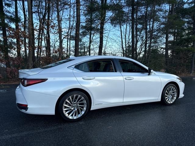 used 2020 Lexus ES 300h car, priced at $35,698