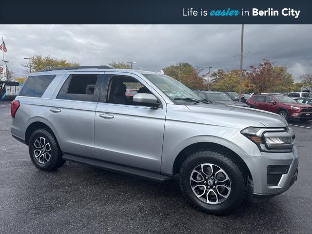used 2022 Ford Expedition car, priced at $43,216