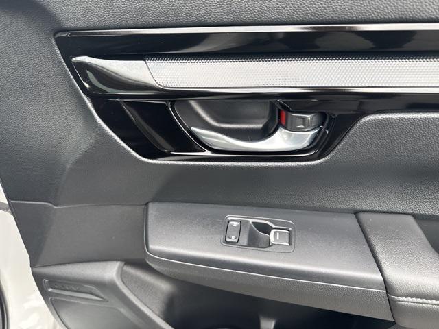 used 2025 Honda CR-V car, priced at $36,685