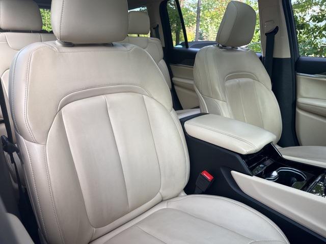 used 2021 Jeep Grand Cherokee L car, priced at $28,498