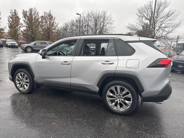 used 2019 Toyota RAV4 car, priced at $25,774
