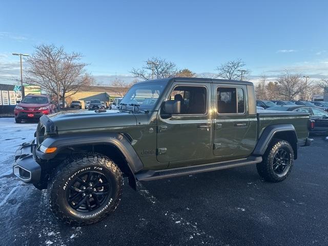 used 2022 Jeep Gladiator car, priced at $33,651