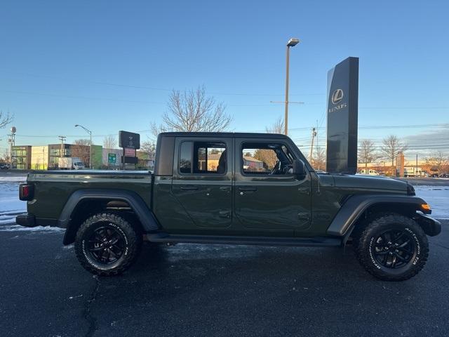 used 2022 Jeep Gladiator car, priced at $33,651