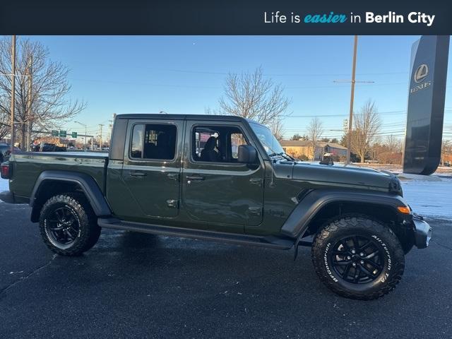 used 2022 Jeep Gladiator car, priced at $33,651