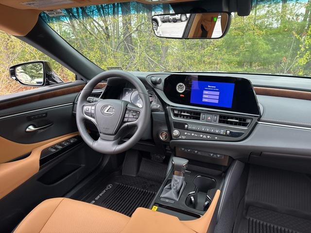 new 2025 Lexus ES 350 car, priced at $45,652