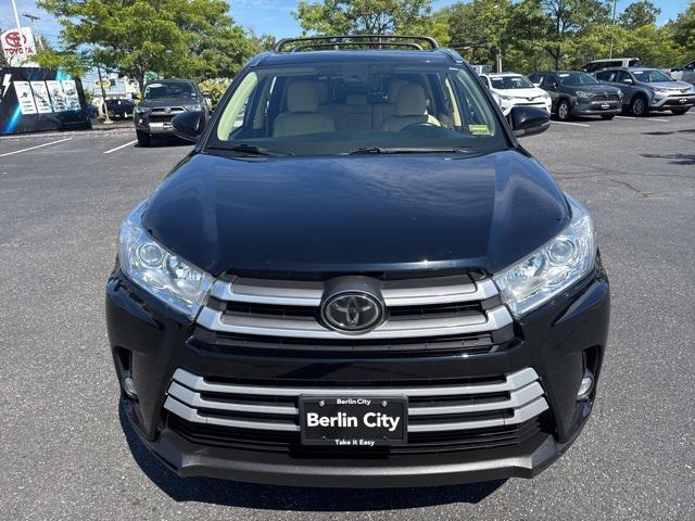 used 2019 Toyota Highlander car, priced at $24,494