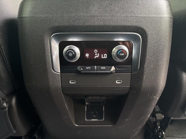 used 2021 GMC Yukon XL car, priced at $42,495