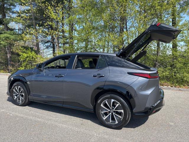 new 2025 Lexus RZ 450e car, priced at $54,586