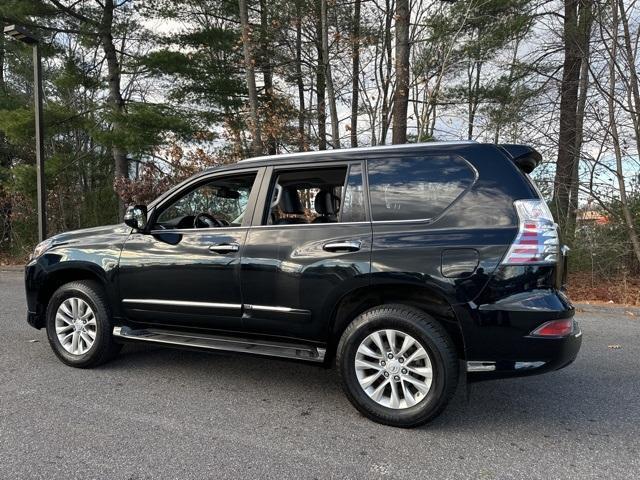 used 2018 Lexus GX 460 car, priced at $28,855