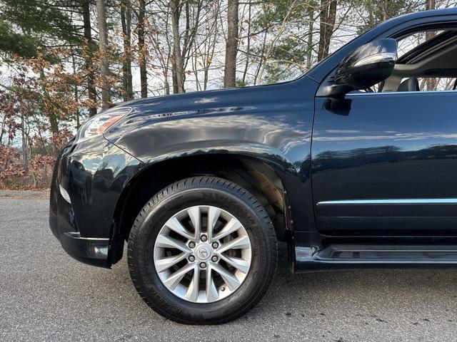 used 2018 Lexus GX 460 car, priced at $28,855