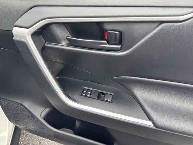 used 2020 Toyota RAV4 car, priced at $26,316