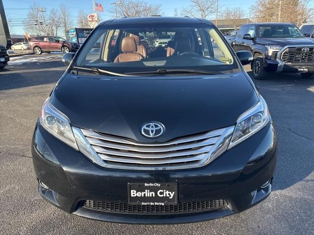 used 2017 Toyota Sienna car, priced at $26,272