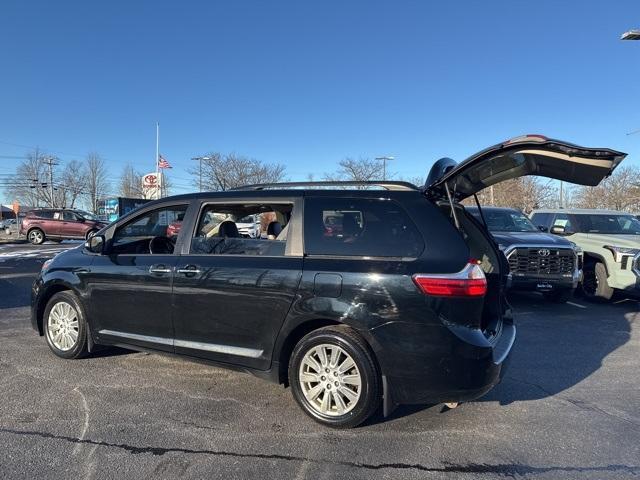 used 2017 Toyota Sienna car, priced at $26,272