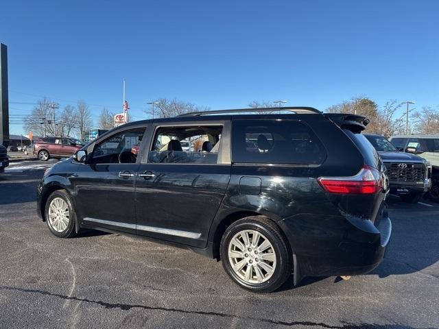 used 2017 Toyota Sienna car, priced at $26,272