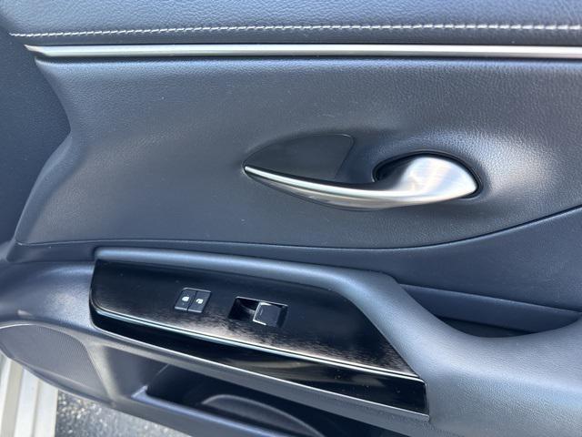 used 2022 Lexus ES 350 car, priced at $31,503