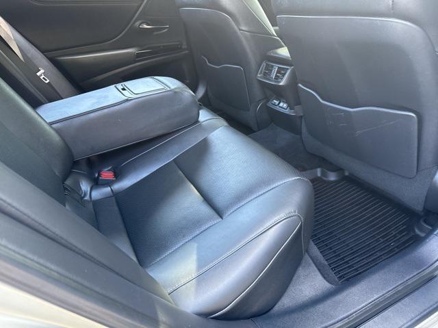 used 2022 Lexus ES 350 car, priced at $31,503