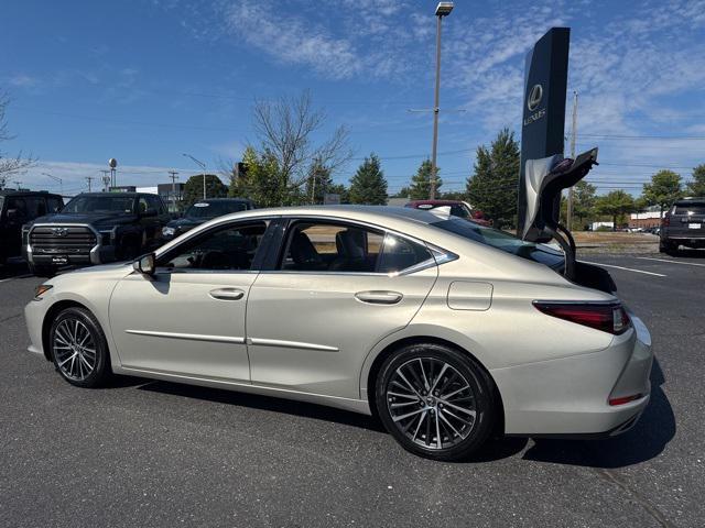 used 2022 Lexus ES 350 car, priced at $31,503