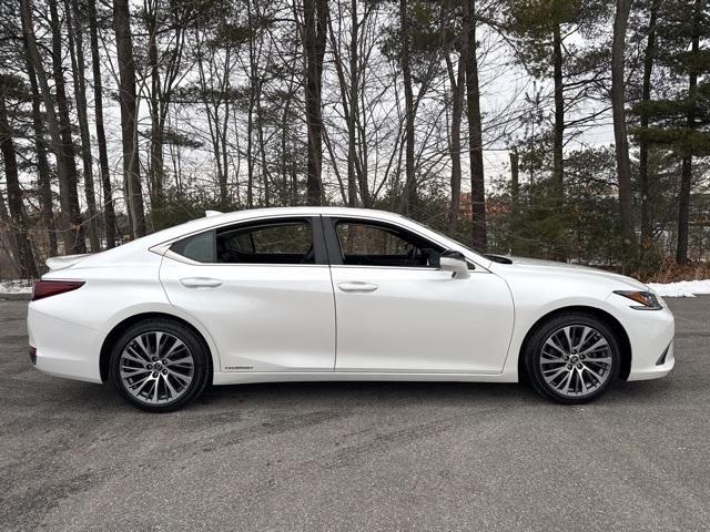 used 2020 Lexus ES 300h car, priced at $29,690