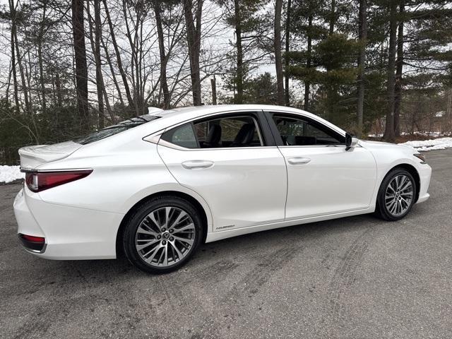 used 2020 Lexus ES 300h car, priced at $29,690