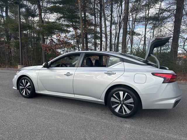 used 2021 Nissan Altima car, priced at $17,588