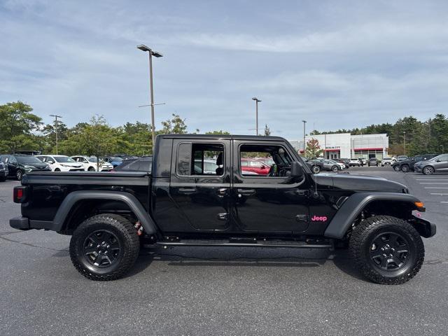 used 2023 Jeep Gladiator car, priced at $40,998