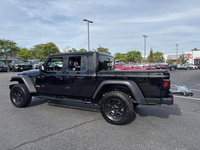 used 2023 Jeep Gladiator car, priced at $40,998
