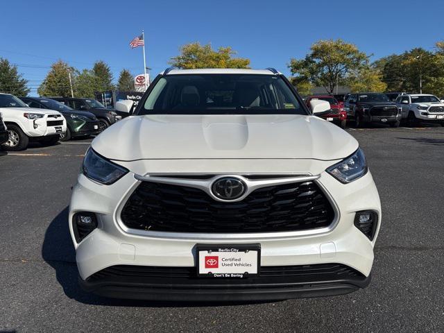 used 2020 Toyota Highlander car, priced at $32,268