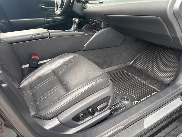 used 2019 Lexus ES 350 car, priced at $25,991