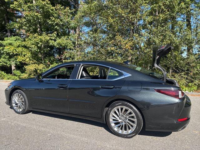 used 2019 Lexus ES 350 car, priced at $25,991