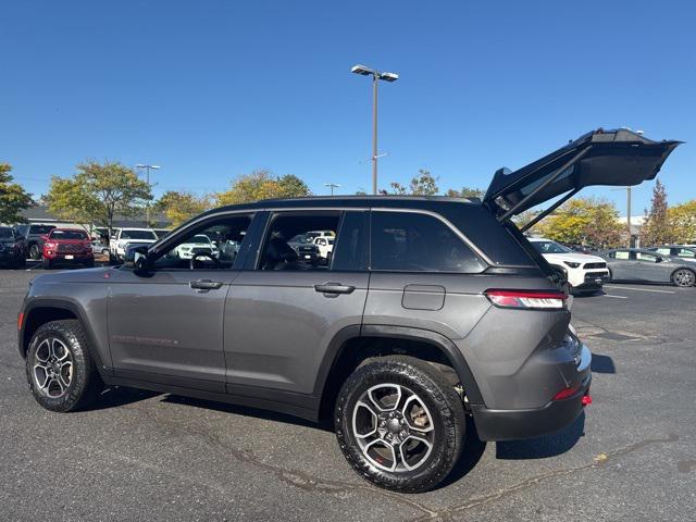 used 2022 Jeep Grand Cherokee car, priced at $31,733