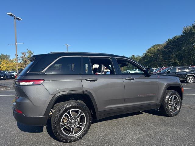 used 2022 Jeep Grand Cherokee car, priced at $31,733