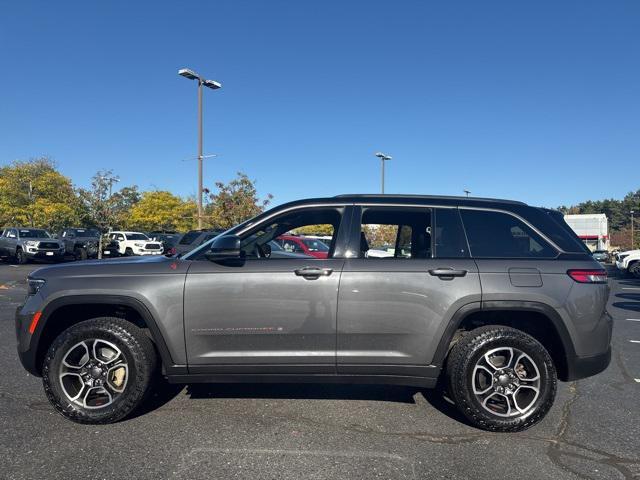 used 2022 Jeep Grand Cherokee car, priced at $31,733