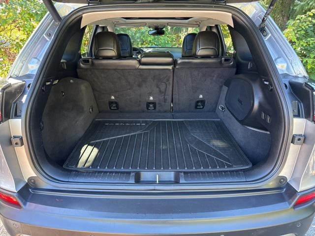 used 2021 Jeep Cherokee car, priced at $21,570