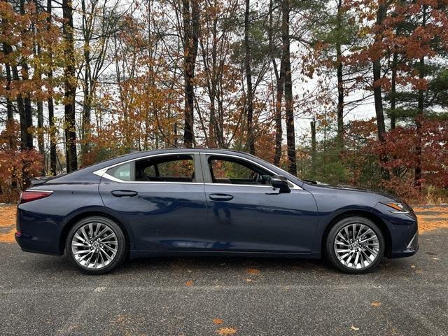 new 2025 Lexus ES 350 car, priced at $55,949