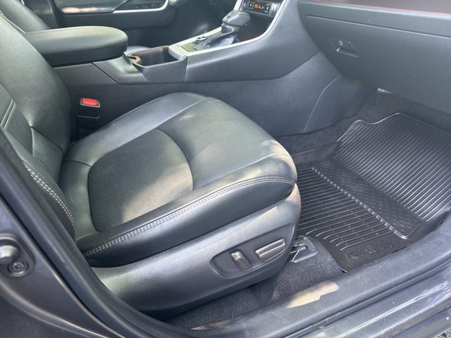 used 2022 Toyota RAV4 Hybrid car, priced at $33,088