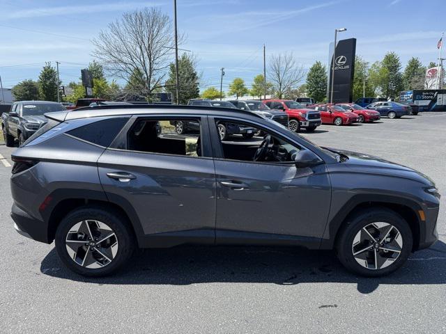 used 2025 Hyundai TUCSON Hybrid car, priced at $33,294
