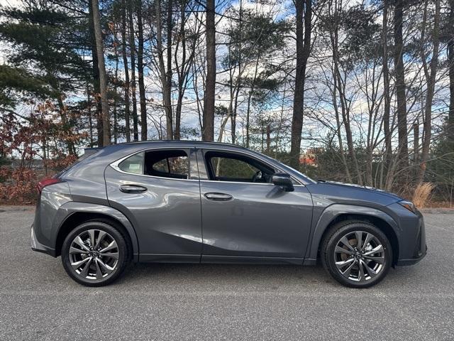 new 2025 Lexus UX 300h car, priced at $45,289