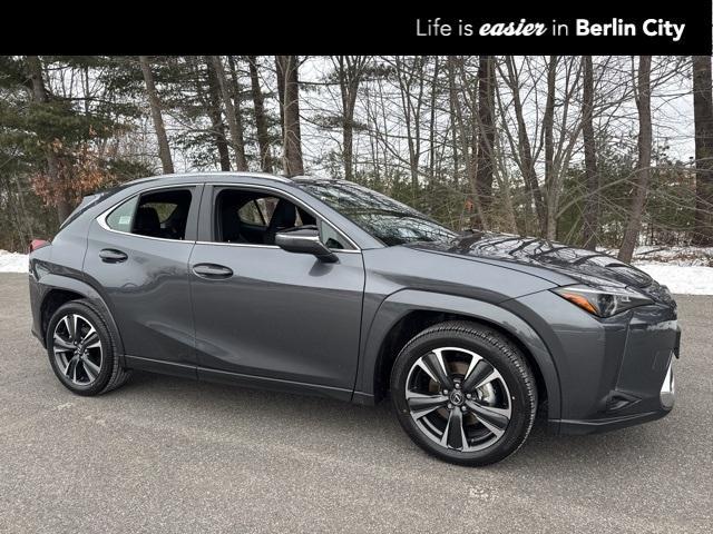 new 2025 Lexus UX 300h car, priced at $46,567