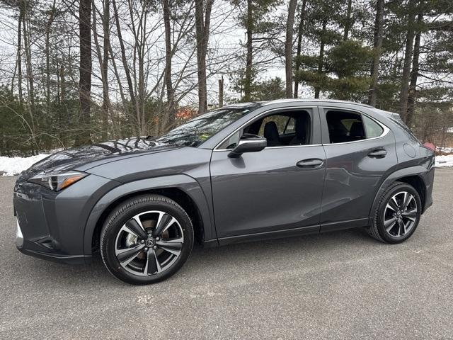 new 2025 Lexus UX 300h car, priced at $46,567