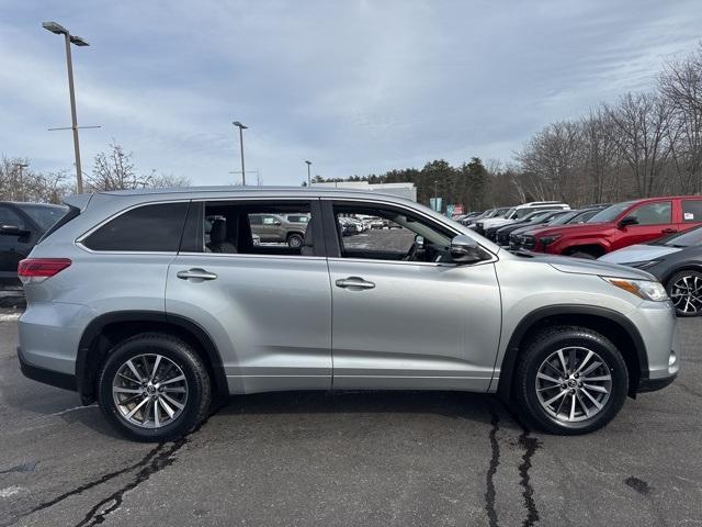 used 2018 Toyota Highlander car, priced at $25,129