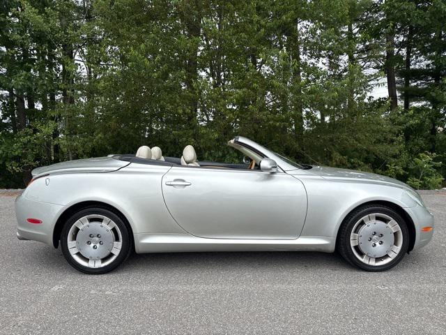 used 2002 Lexus SC 430 car, priced at $14,998