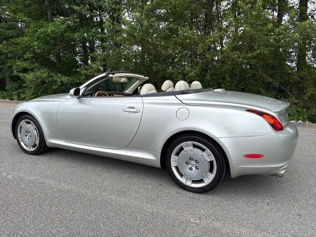 used 2002 Lexus SC 430 car, priced at $14,998