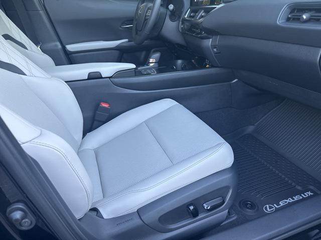 new 2025 Lexus UX 300h car, priced at $46,294
