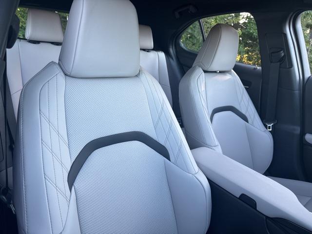 new 2025 Lexus UX 300h car, priced at $46,294